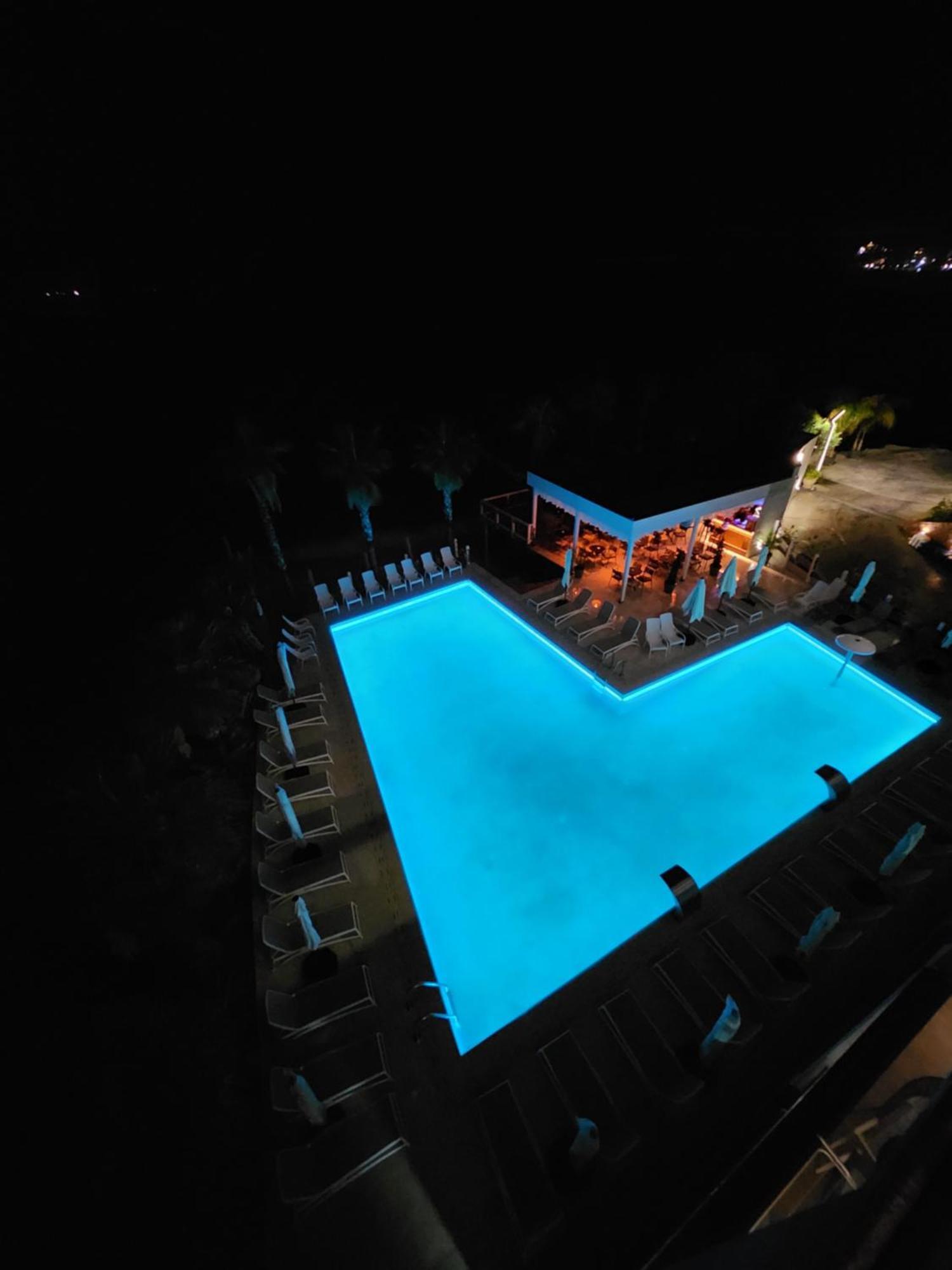 Joelle Premium Hotel Sarande Bagian luar foto
